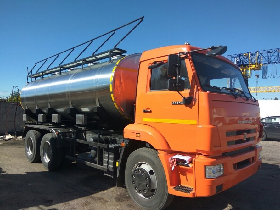 КАМАЗ 65115 водовоз