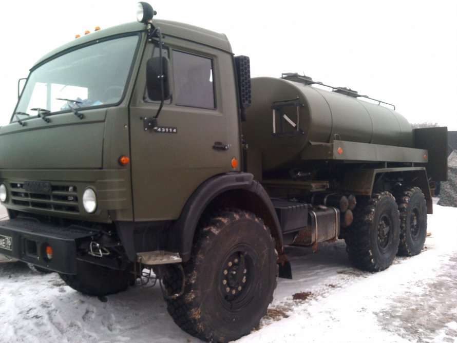 КАМАЗ 43118 водовоз