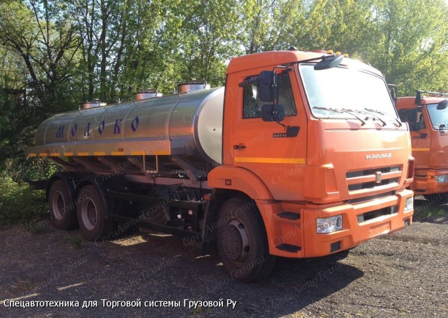 КАМАЗ 43118 водовоз