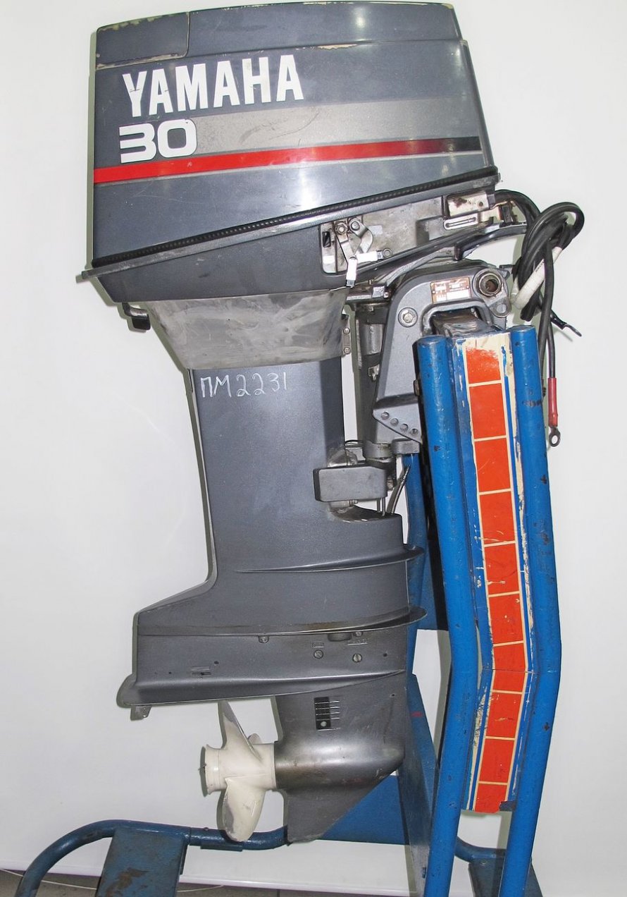 Лодочный мотор Yamaha 30d 1999