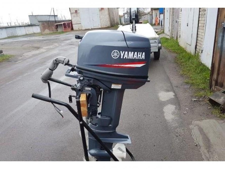 Yamaha 30 HWCS