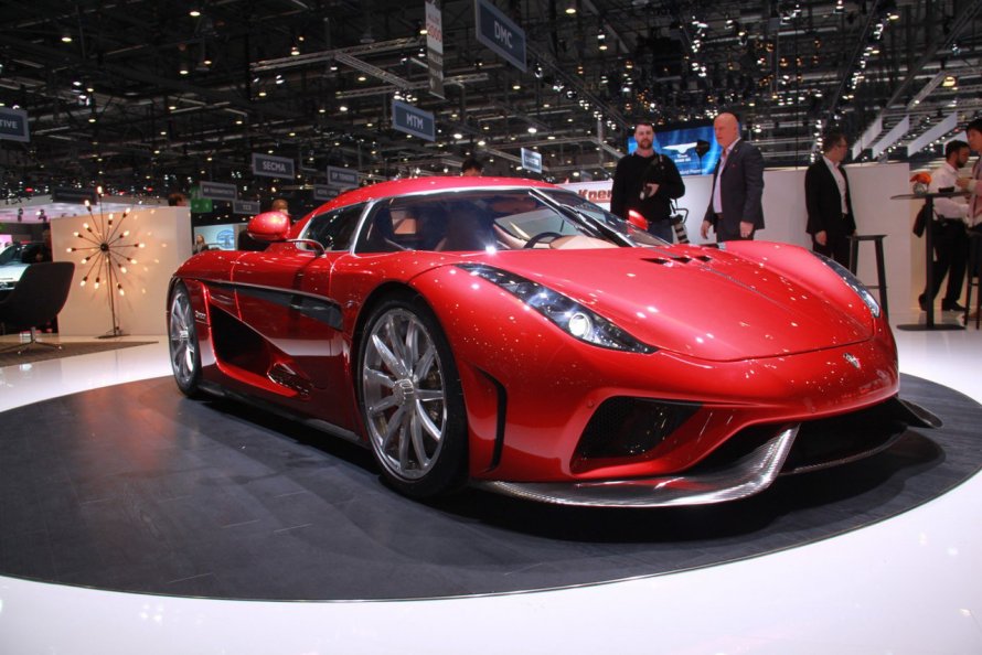 Машина Regera 2016