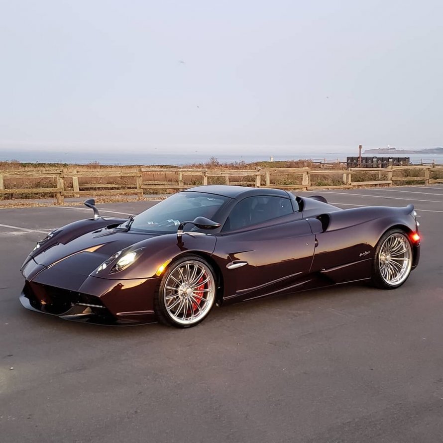 Pagani Huayra