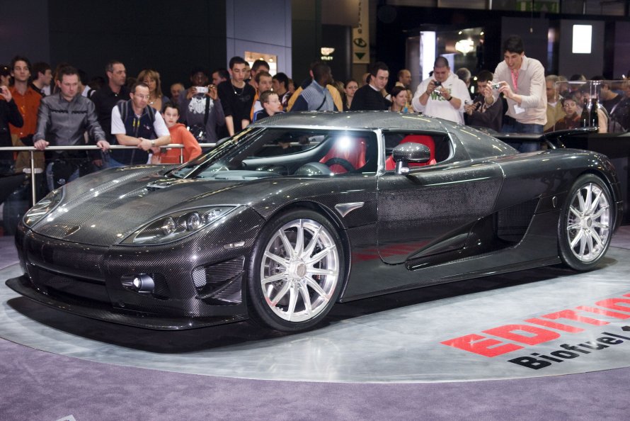 Машина Koenigsegg CCXR 2020