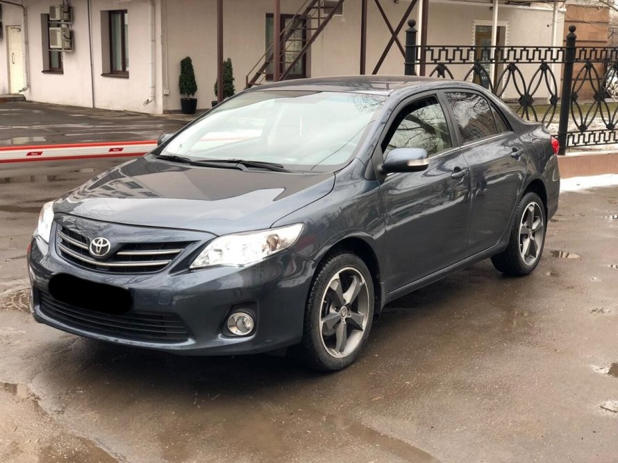 Toyota Corolla x 2012