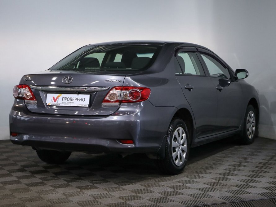 Toyota Corolla e140