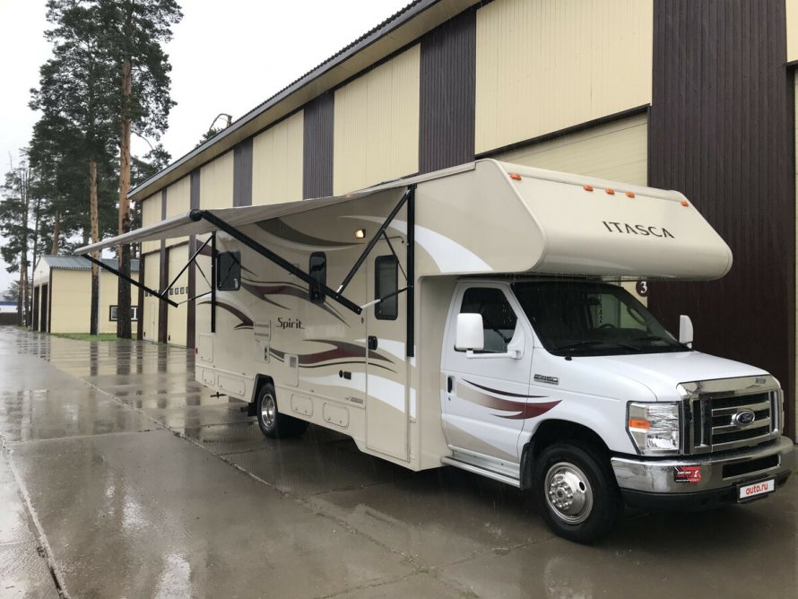 Автодом Winnebago