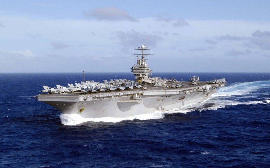Авианосец USS Midway