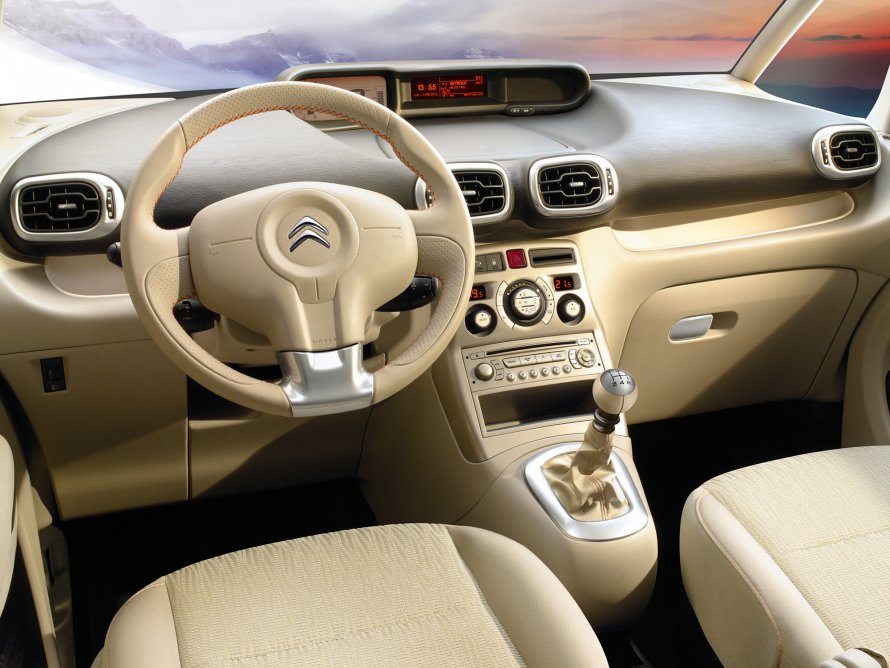 Citroen c3 Picasso салон