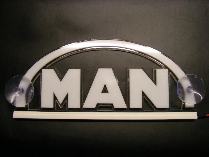 Man значок