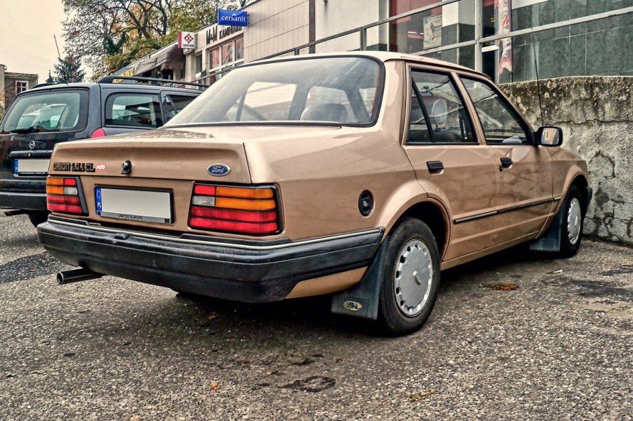 Ford Orion mk4