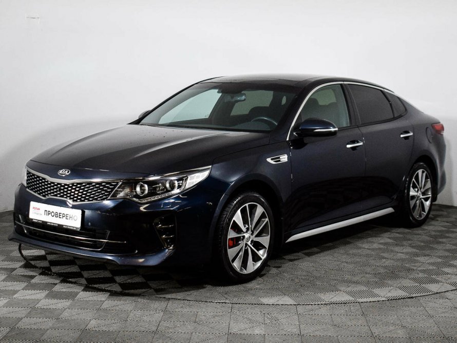 Машина Kia Optima 2018