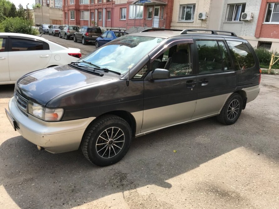 Ниссан прерия Джой 1997