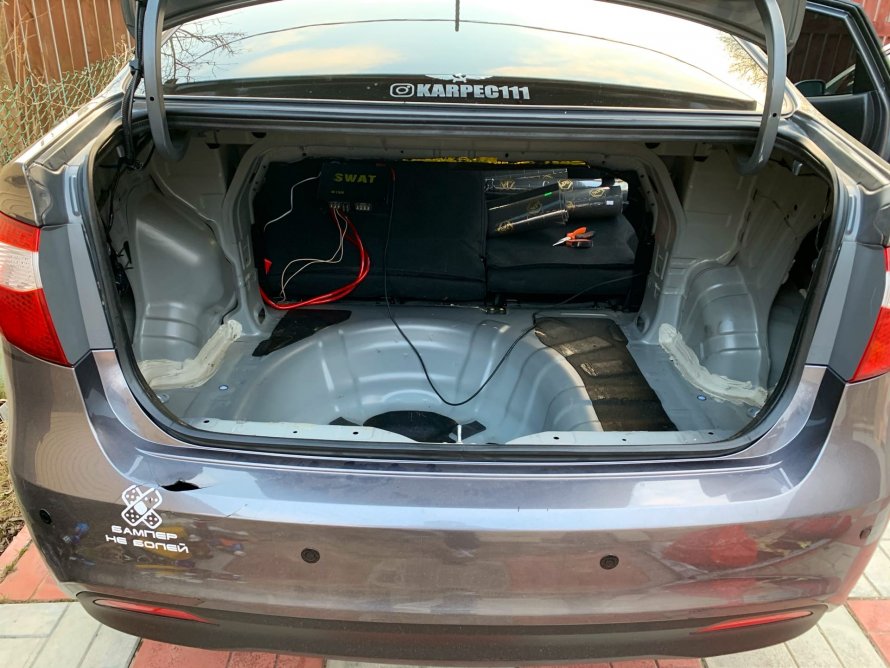 Kia Rio 3 багажник