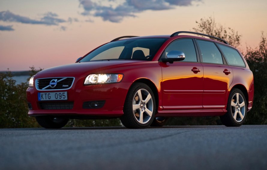Volvo v50 2008