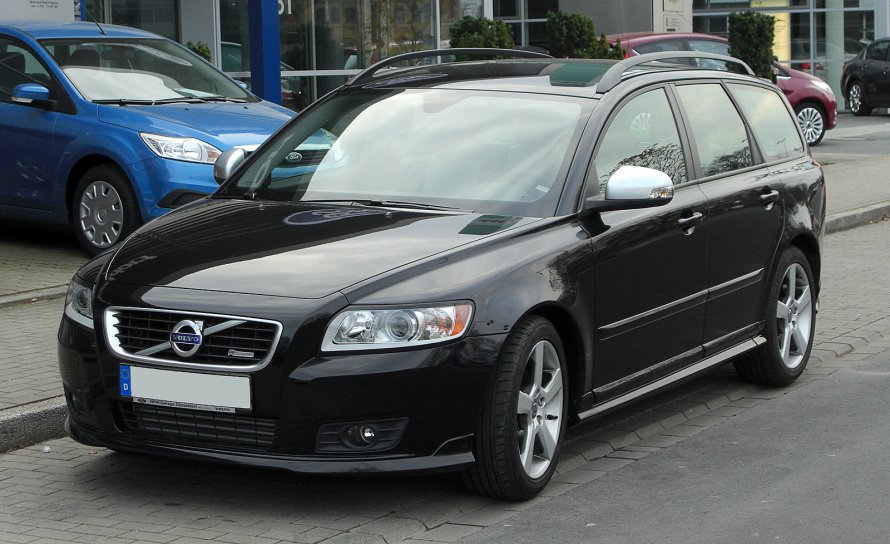 Volvo v50 2020