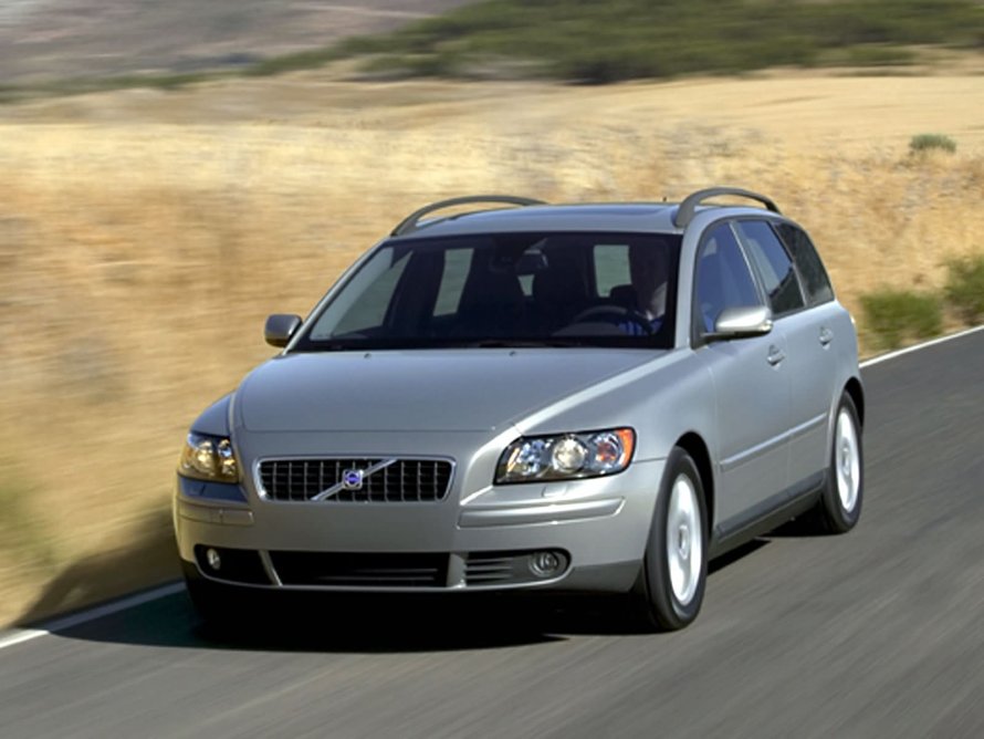 Volvo v50 2005