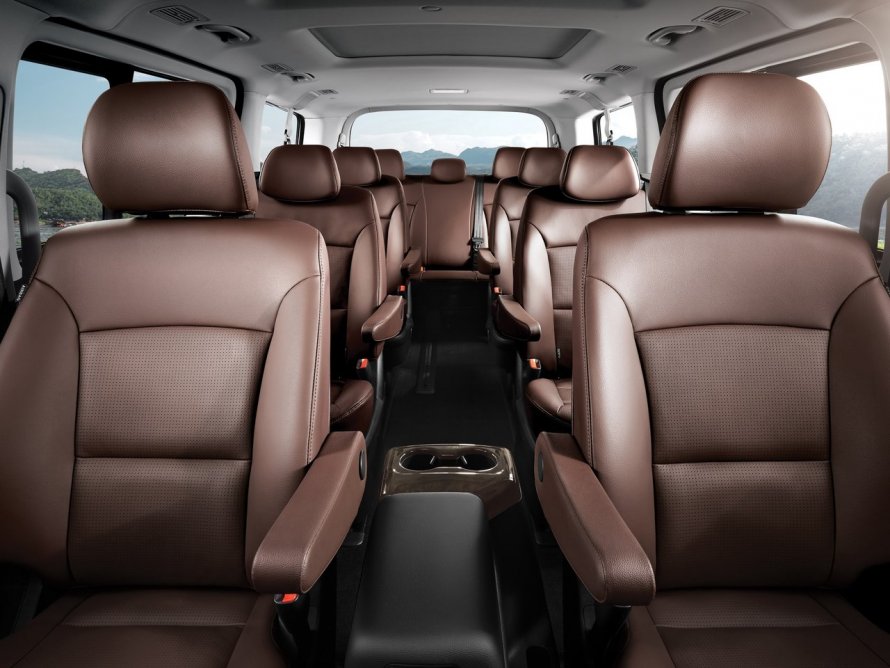 Hyundai Grand Starex 2018