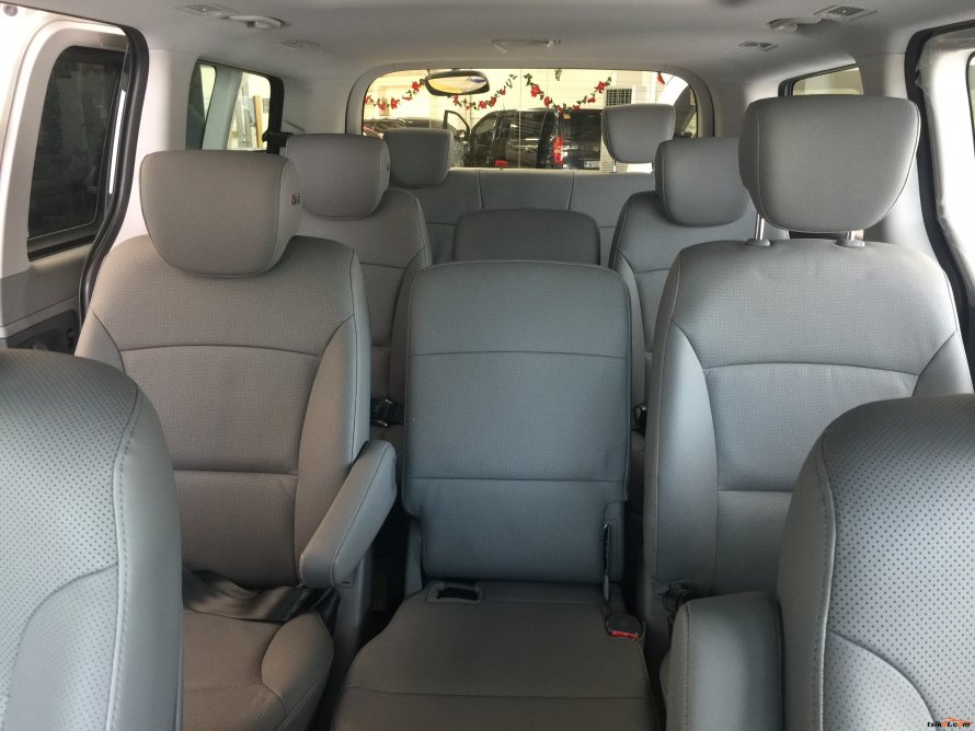 Hyundai Grand Starex салон