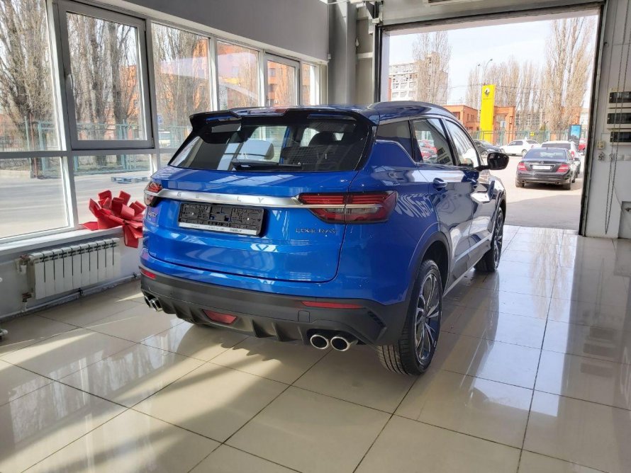Geely Coolray flagship Sport серый