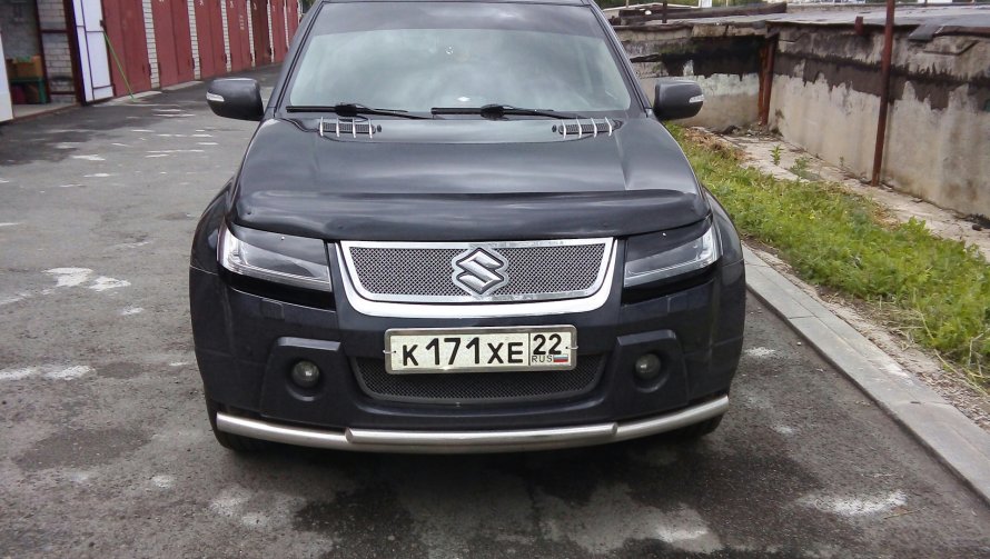 Suzuki Grand Vitara реснички