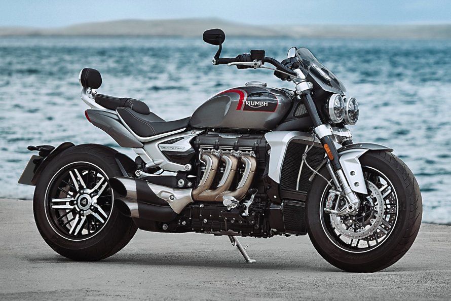 Мотоцикл Triumph Rocket 3