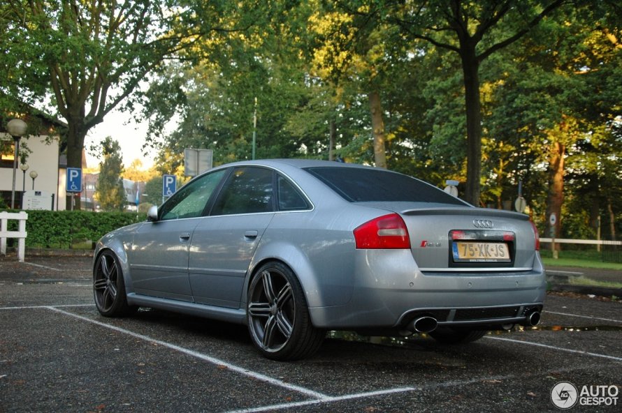 Audi RS 6 I (c5)