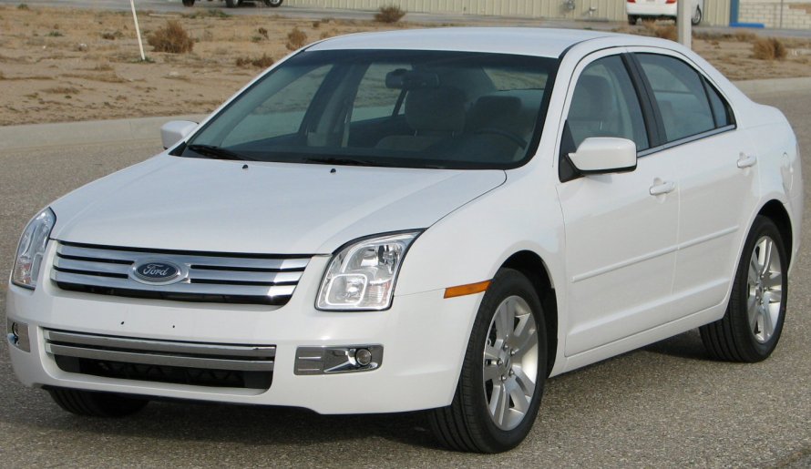 Ford Fusion американец