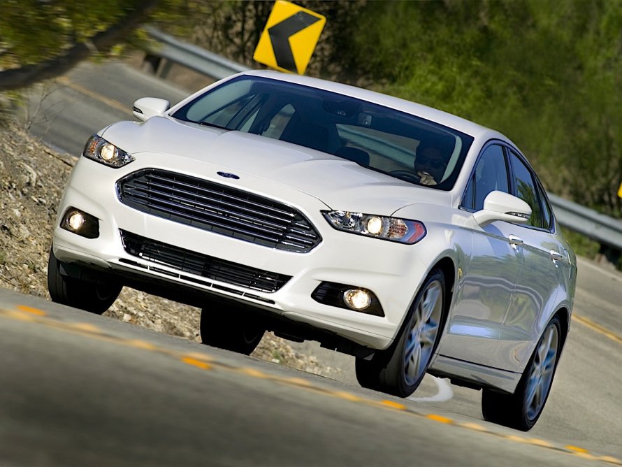 Ford Fusion USA 2012