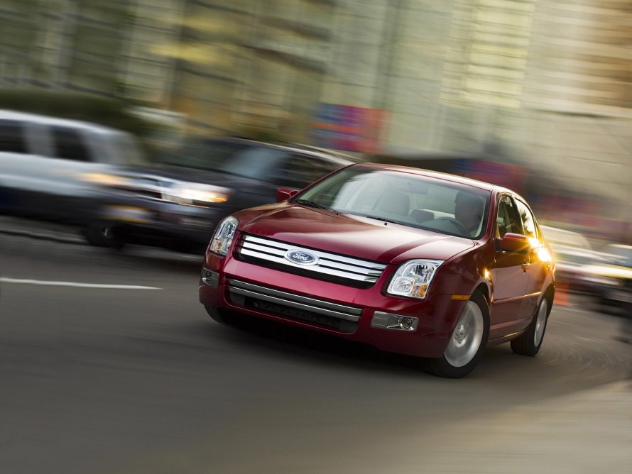 Ford Fusion американский