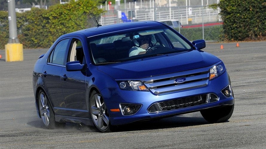Ford Fusion американский