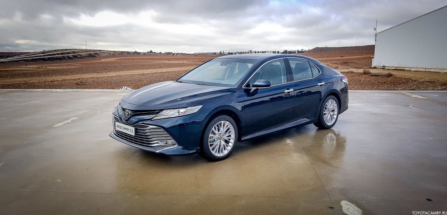 Toyota Camry 2020 vs 2019