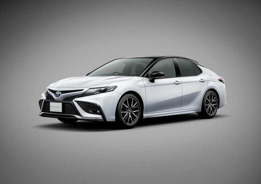 Toyota Camry 2021