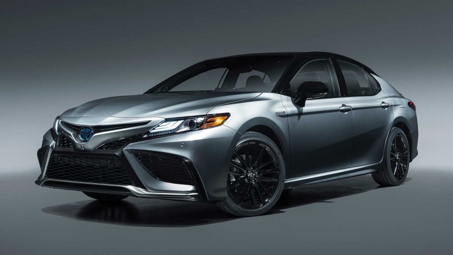 Toyota Camry 2022