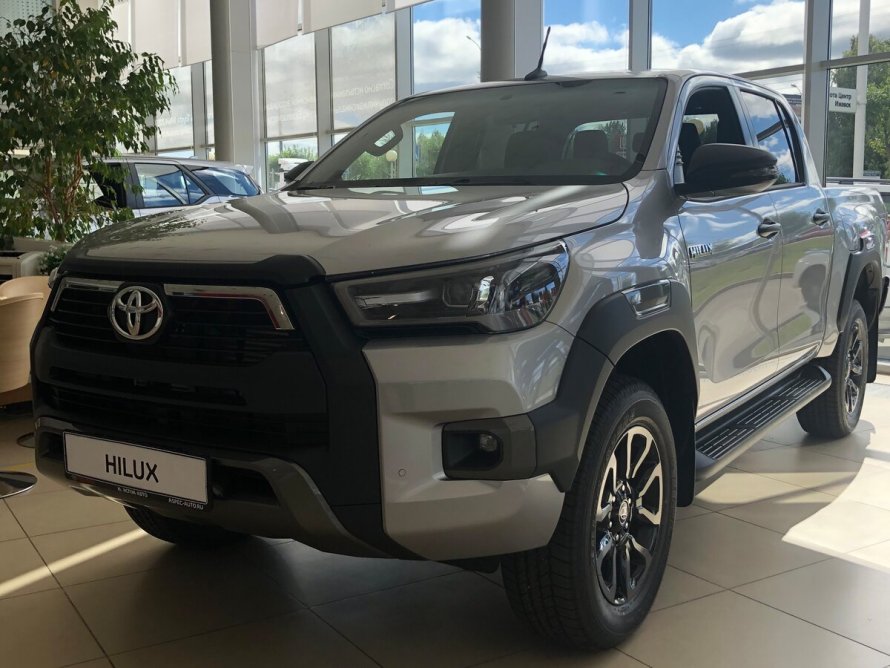 Hilux 2020 Black Onyx