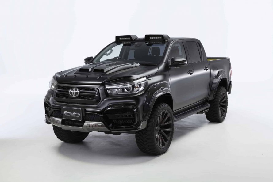 Toyota Hilux Black Bison Edition