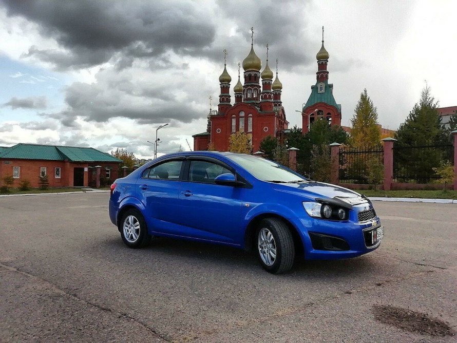 Шевроле Авео т300 синий