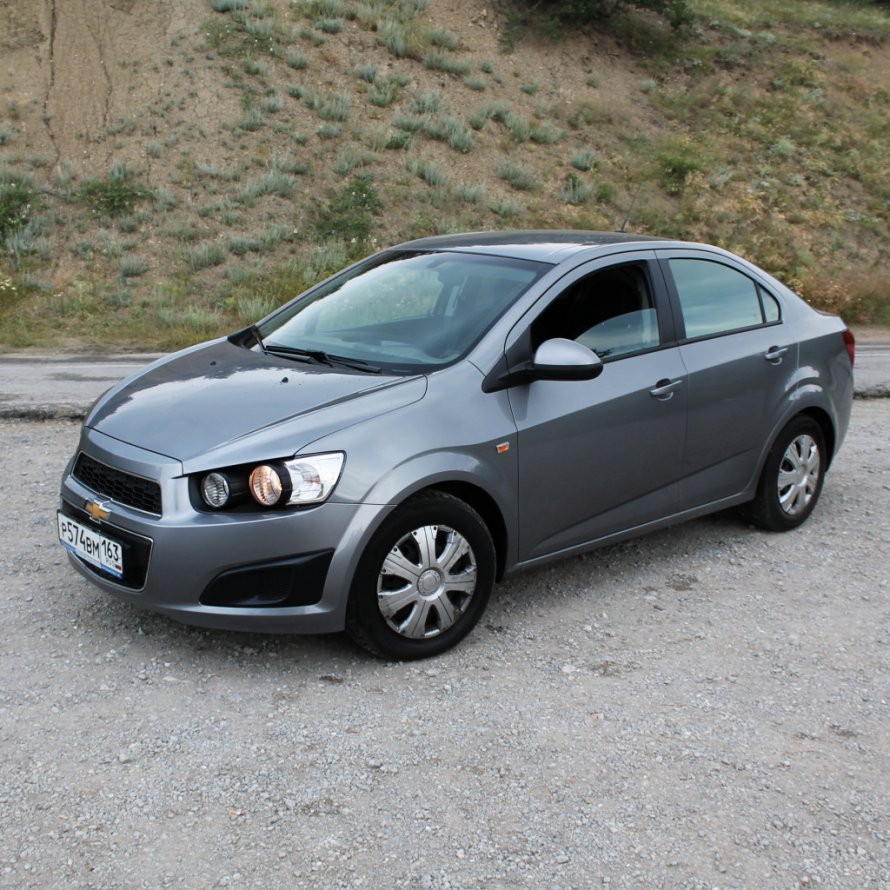Шевроле Авео т300 серая