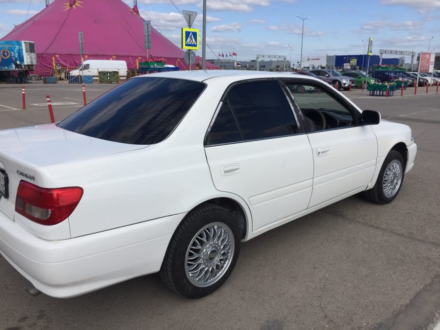 Toyota Carina 211 JDM