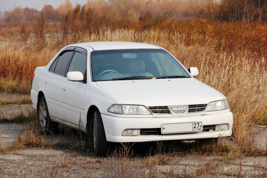 Toyota Carina ат212