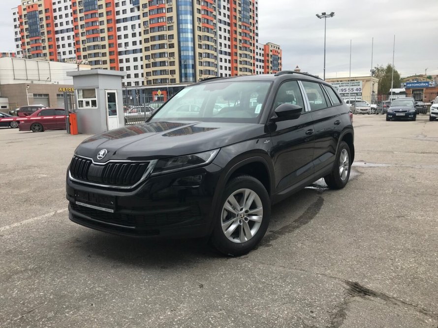 Skoda Kodiaq 2020 черный