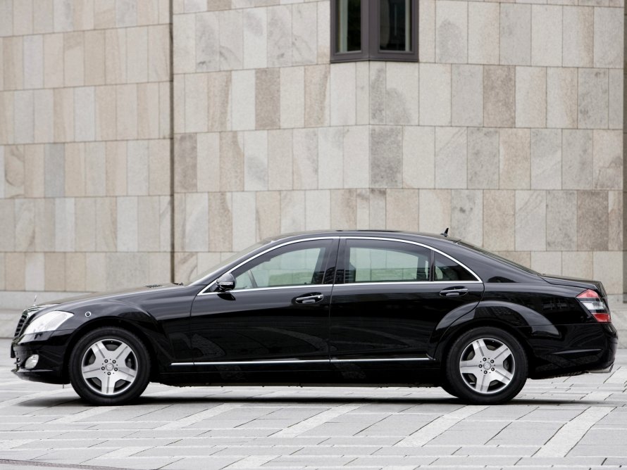 Mercedes-Benz s600 w221