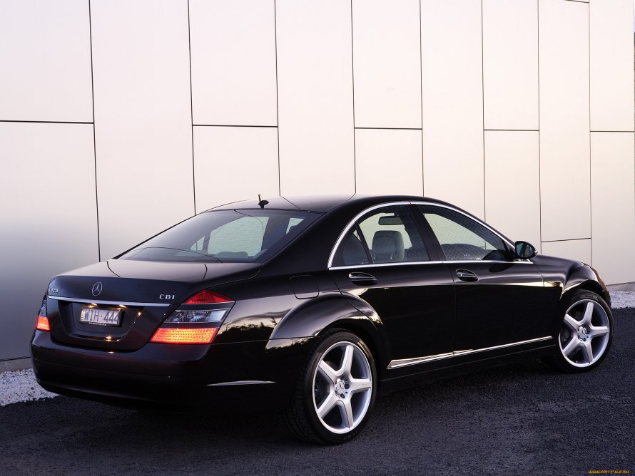 Mercedes-Benz w221 s
