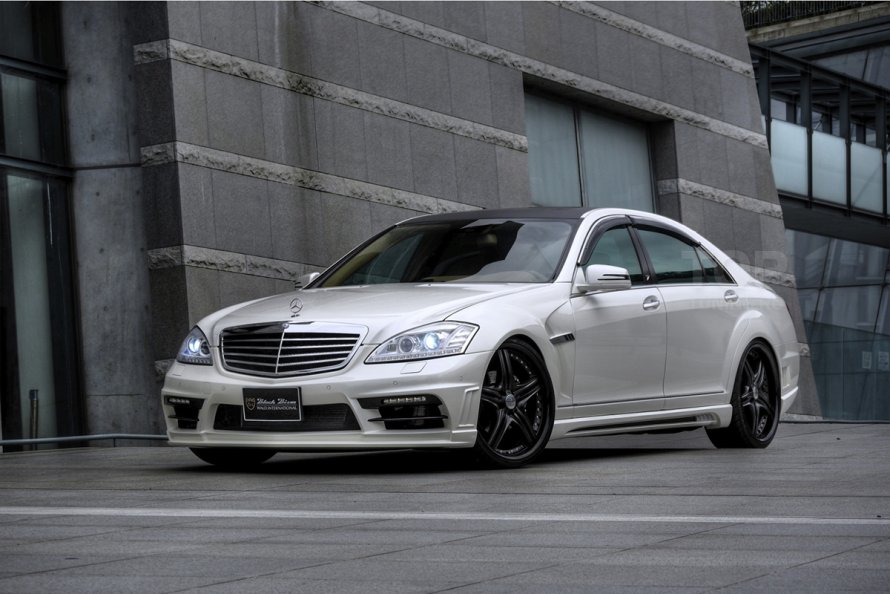 Mercedes Benz s class w221 Tuning