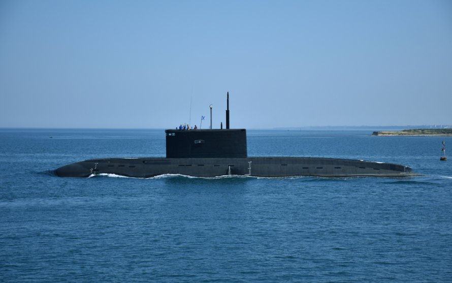 SSN 704