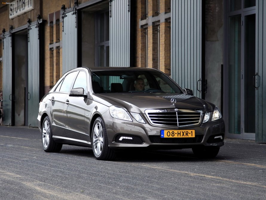 Mercedes-Benz w212