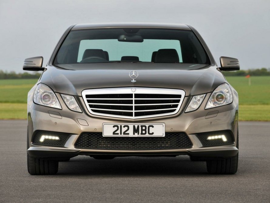 Мерседес Бенц w212