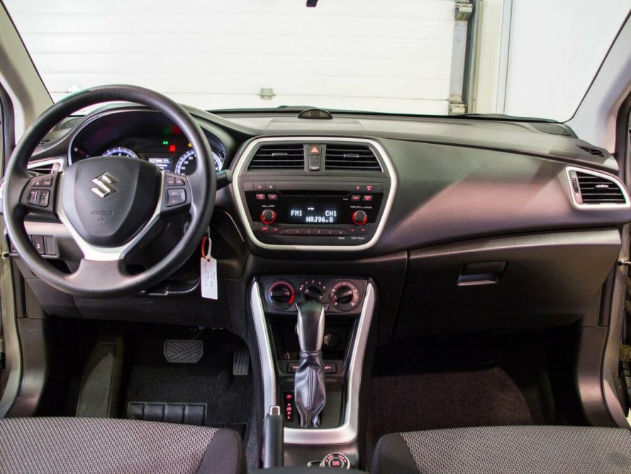 Suzuki SX 2014