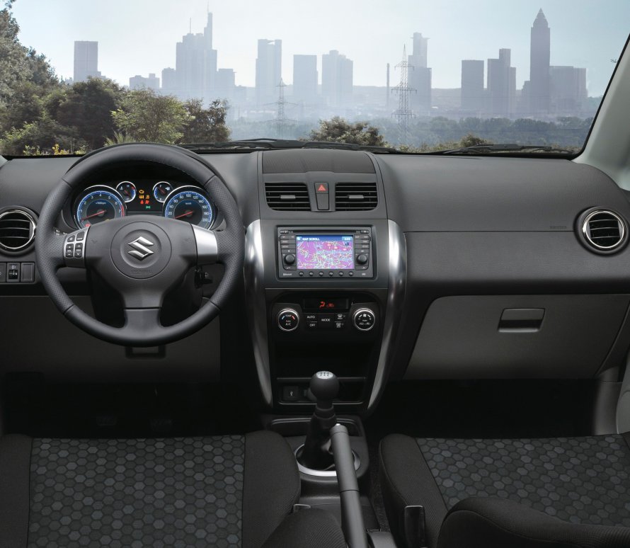 Suzuki sx4 салон