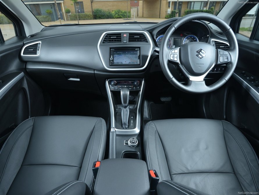 Suzuki sx4 s Cross салон